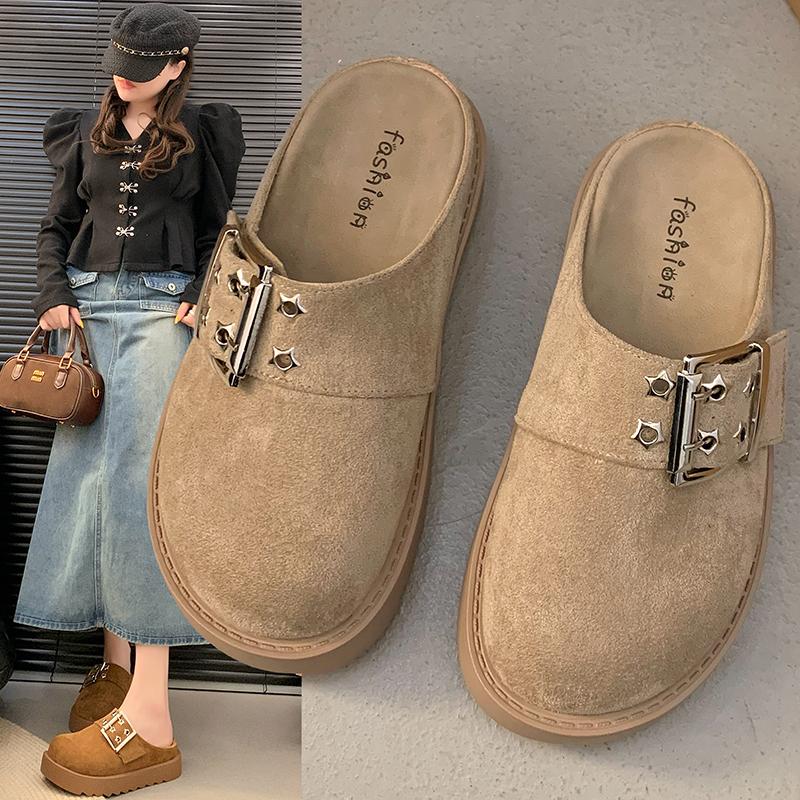 Fashion 2025 New Autumn  Women's Shoes Wrap Up Half Slippers Wear Flat Low-Heeled Retro Slip-On Shoes Outside