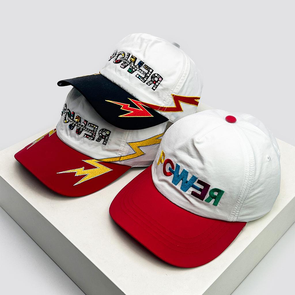 Flash Diamond Letters Lightning Embroidery Baseball Hats Breathable New Unisex Versatile Personal Sunshade Peaked Caps Fashion