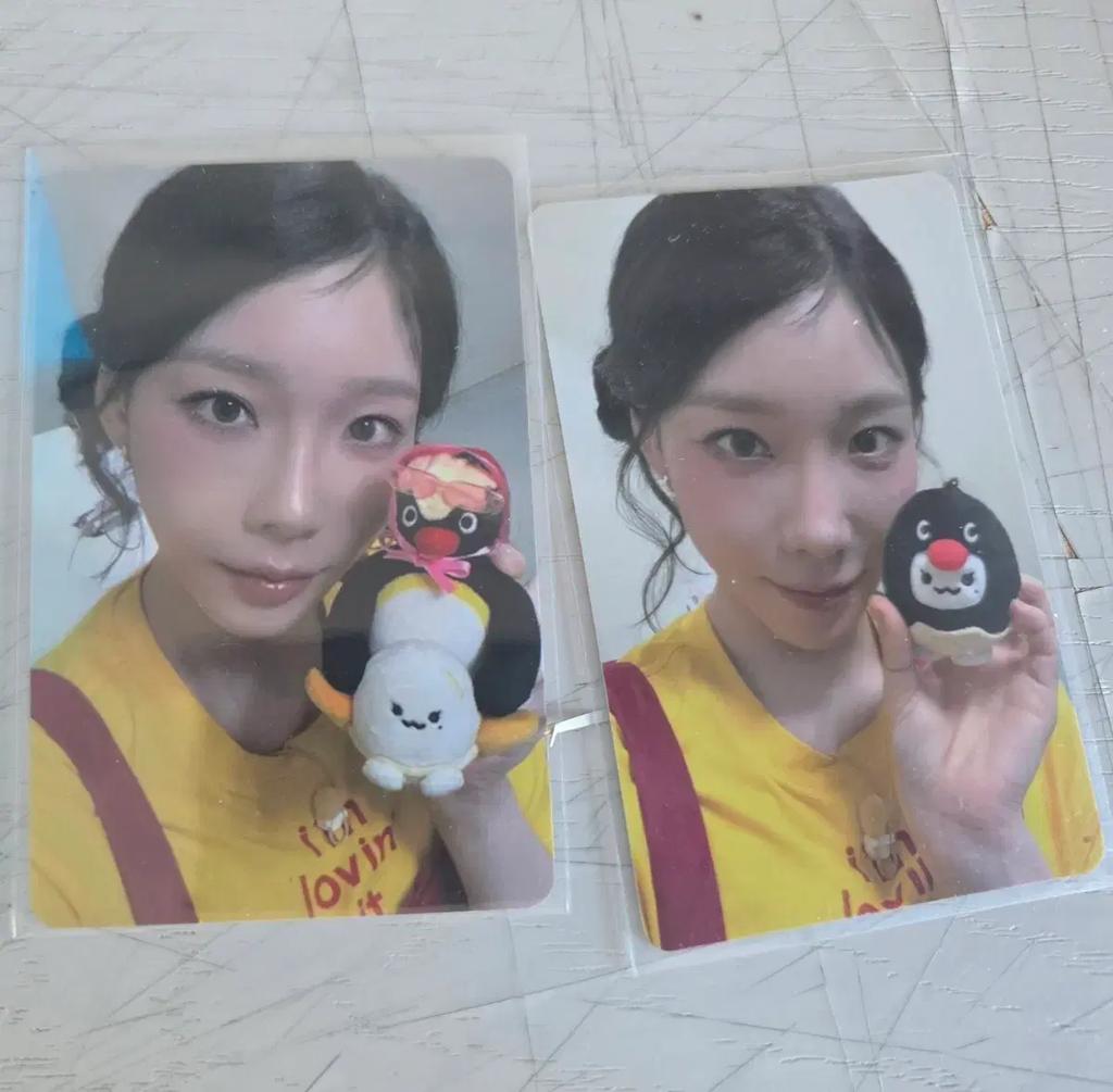 TAEYEON Girls Shida Photocard Set (2 Types)