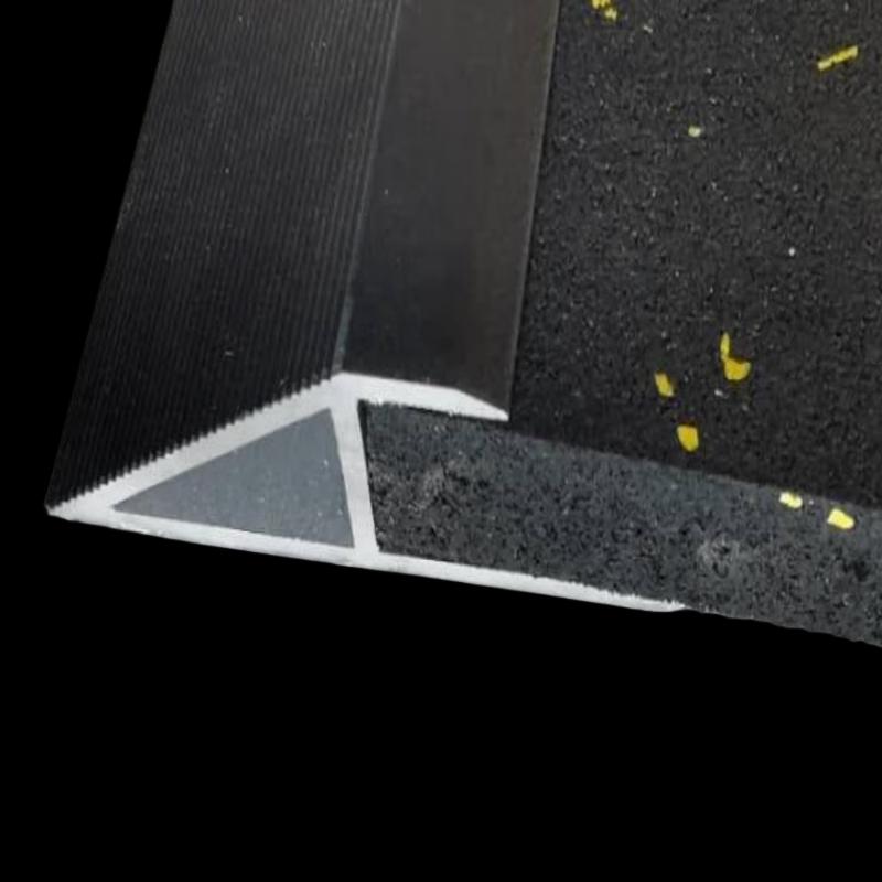 

Yanbo Gym Rubber Flooring Edge Trim