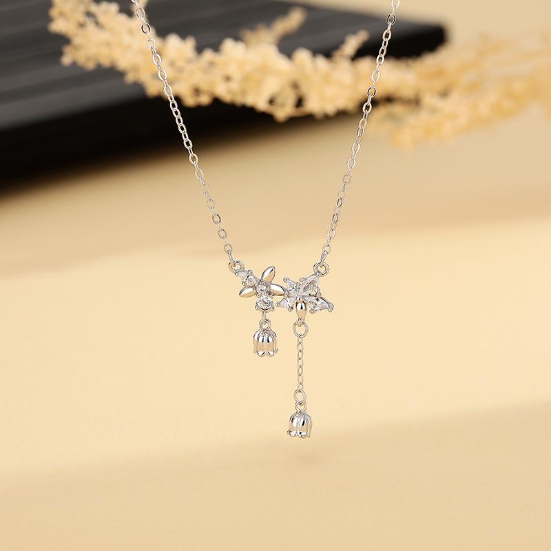Elegant Flower Bell Orchid Tassel Necklace with Feminine Elegance and Elegant Feeling, Small Crowd Collar Chain