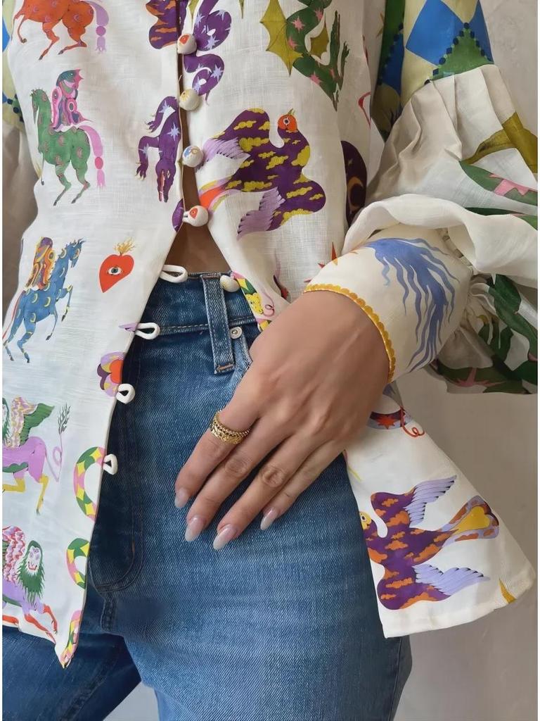 Stylish Graffiti Print Lantern Sleeve Cardigan Shirt with Lapel - European & American Design