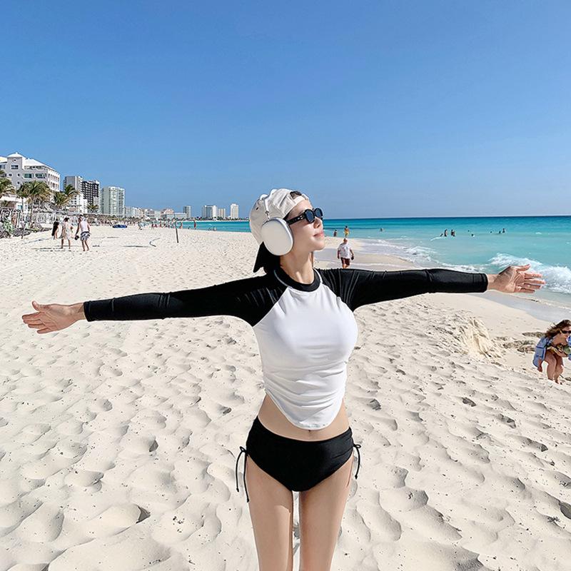 

Корейский черно-белый колорблок с длинным рукавом и высоким поясом бикини Extra Large