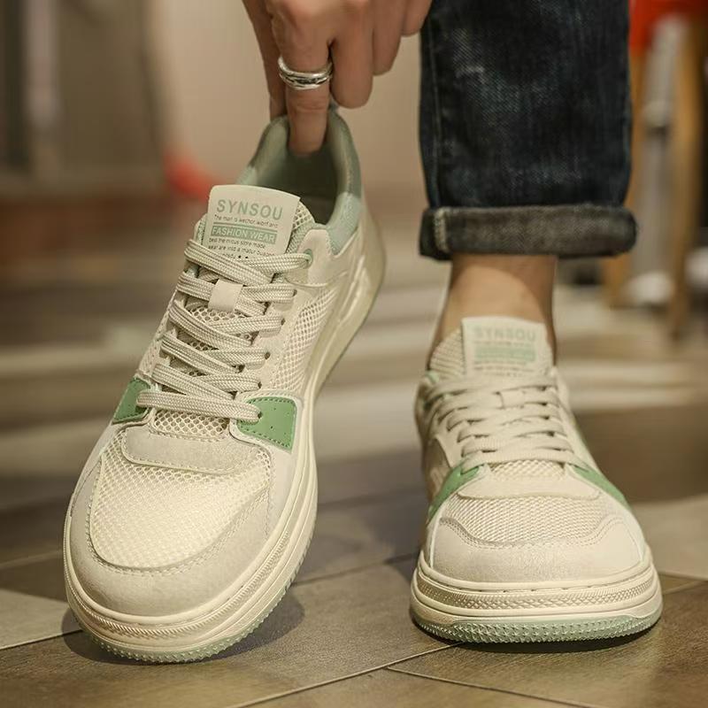 Men's shoes new summer breathable thin mesh casual board shoes student sports soft sole versatile little white mesh shoes