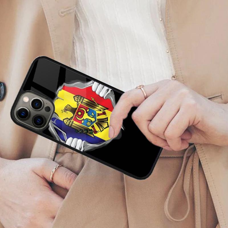 

Moldova Flag Magnetic Phone Case For APPLE iPhone 17 Air 16 14 13 12 Pro Max 15 Plus Wireless Charge With MagSafe Cover iPhone 14