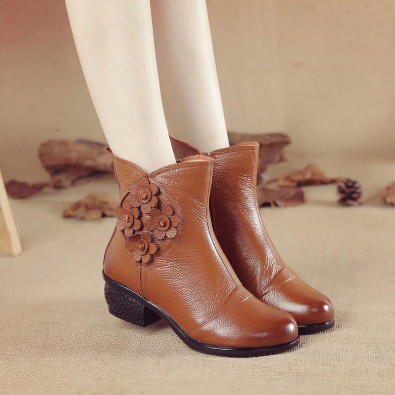 First Layer Cowhide Autumn and Winter New Casual Genuine Leather Women's Shoes Ethnic Style Flower Women's Cotton Boots