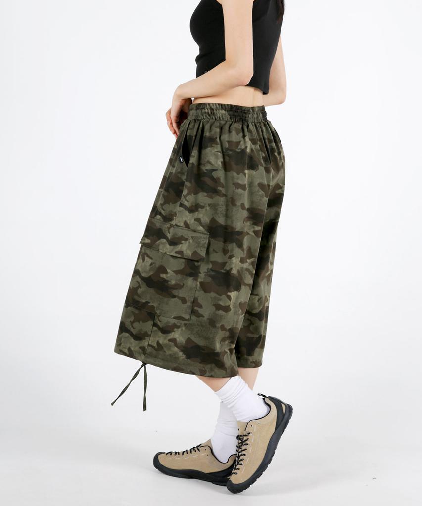 UMM Women'S Elastic Waist Camo Wide Bermuda Shorts 2 Colors