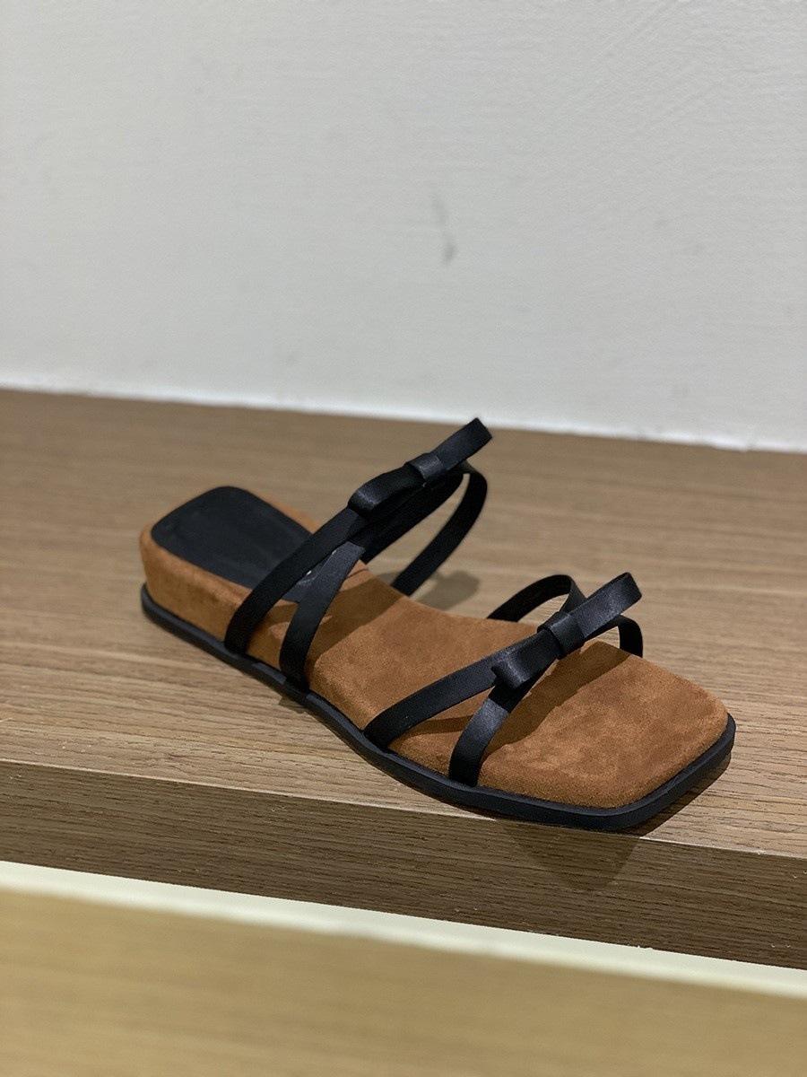 

Purple temperament wedge heel French thin strap cool slippers fairy shoes 2025 new summer bow Roman sandals 35