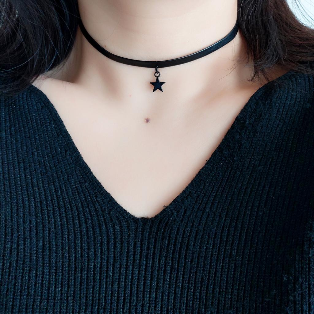 Cute Star Five-pointed Star Black PU Neck Strap Choker Collar Choker Short Clavicle Chain Necklace Women's Accessories Ornaments