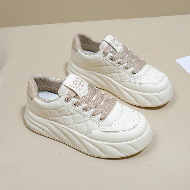 Women's White Walking Casual Sneakers Comfortable Female Students Elevator Comprehensive Sports Leather Shoes Breathable