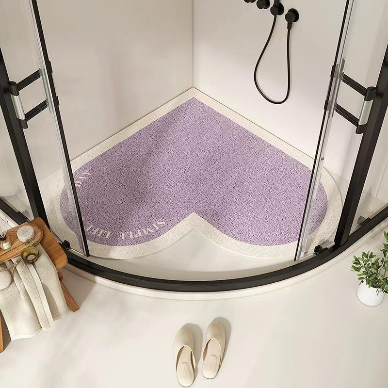 Heart-Shaped Non-Slip Shower Mat: Absorbent, Anti-Fall, Dirt-Resistant for Bathroom and Kids