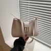 Bag women's new fashion trend shoulder bag niche design underarm bag personalized messenger small square bag