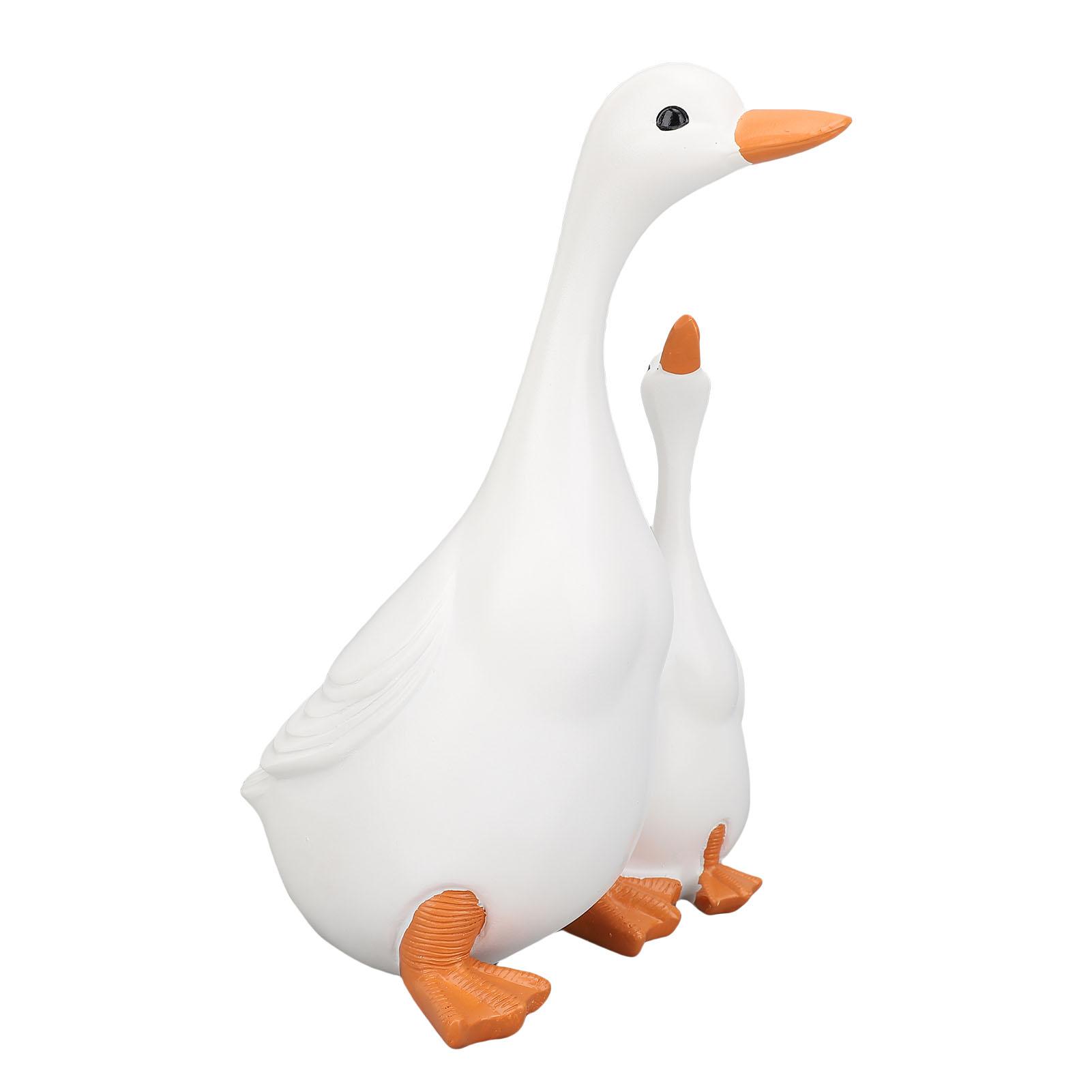 

Lifelike Mother Duck and Duckling Resin Statue for Patio Yard Decoration Duck Sculpture Animal Figurine for Backyard