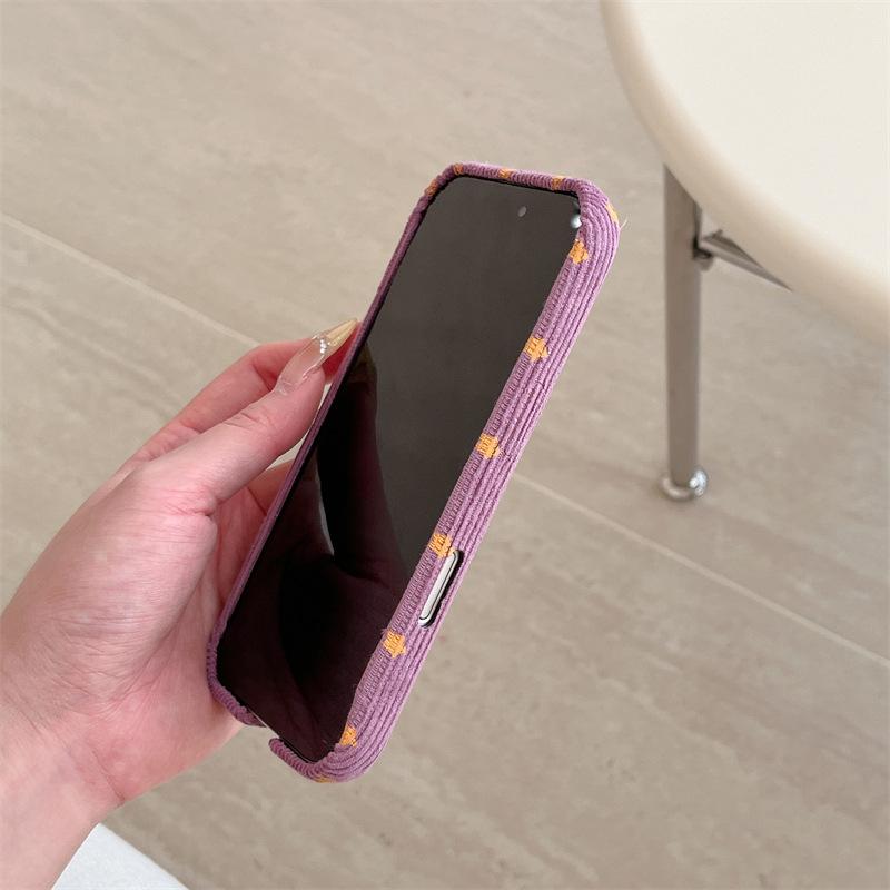 Retro Yellow Star Fabric Phone Case for iPhone 15, iPhone 16, iPhone 17 Pro Max