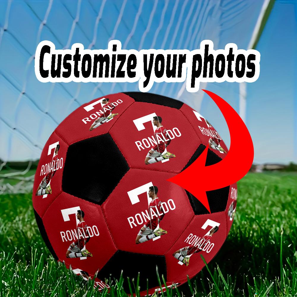 Un Pallone da Calcio Misura 5 Cucito a Macchina, Realizzato su Misura con la Tua Foto, Rende il Regalo Perfetto.