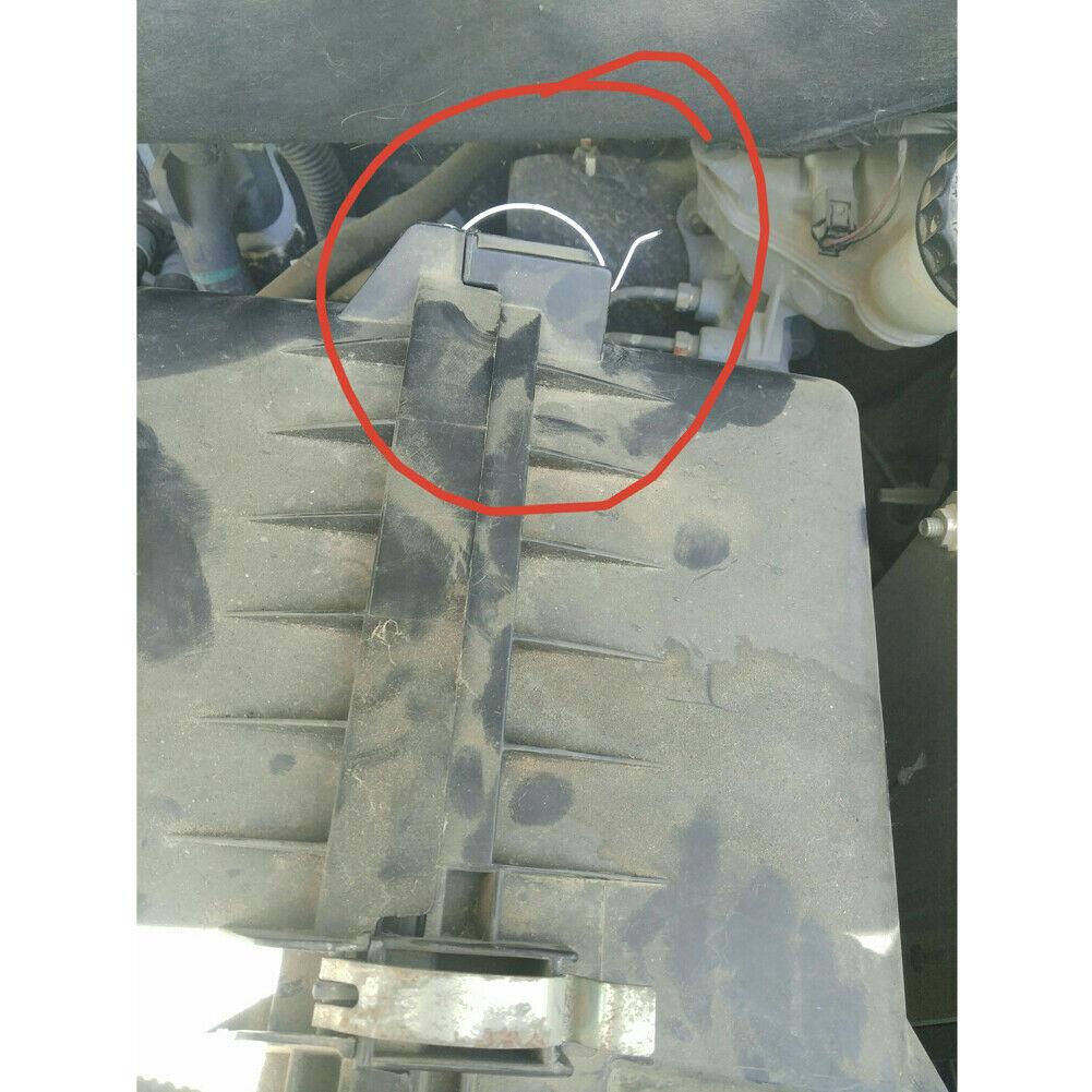 High Reliability Auto Replacement Parts Air Filter Housing 2pcs