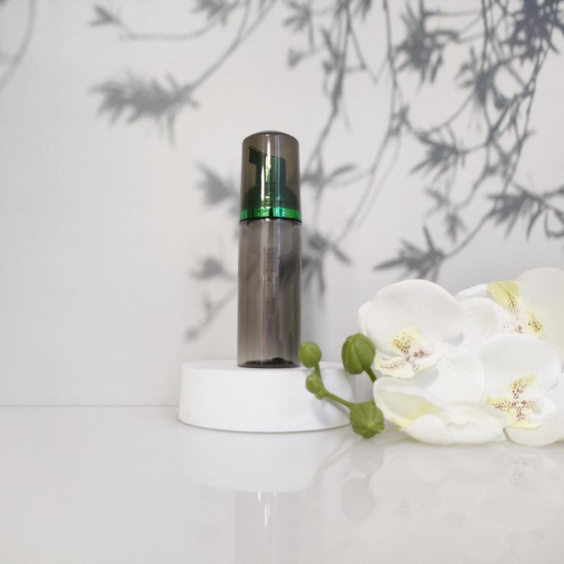 Available 60ml Transparent Black Foam Mousse Bottle for Face Wash and Travel-friendly Cosmetic Packaging.