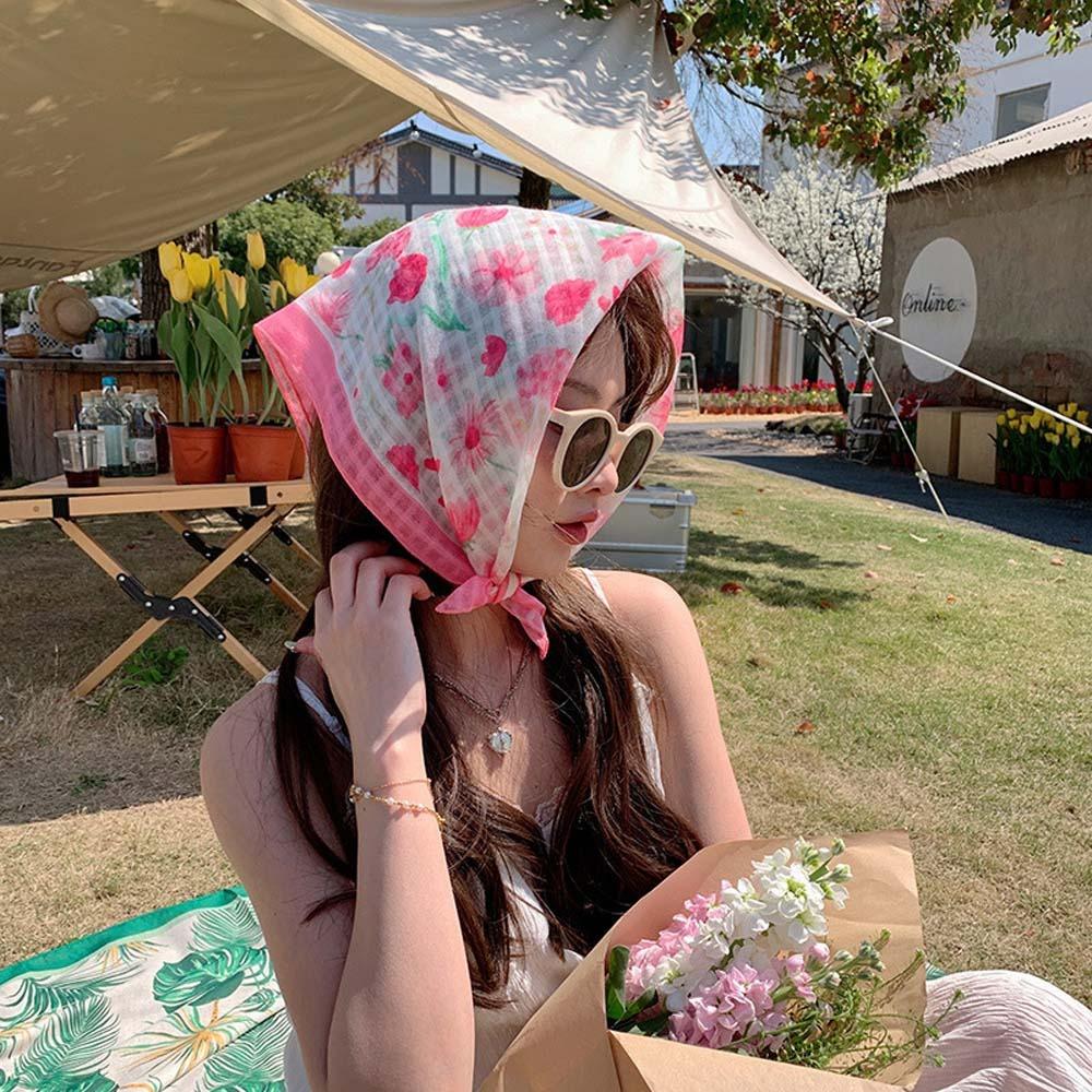 Breathable Flower Printed Headscarf Sweat-absorption Square Hijab Scarf Spring Silk Scarf  Gift