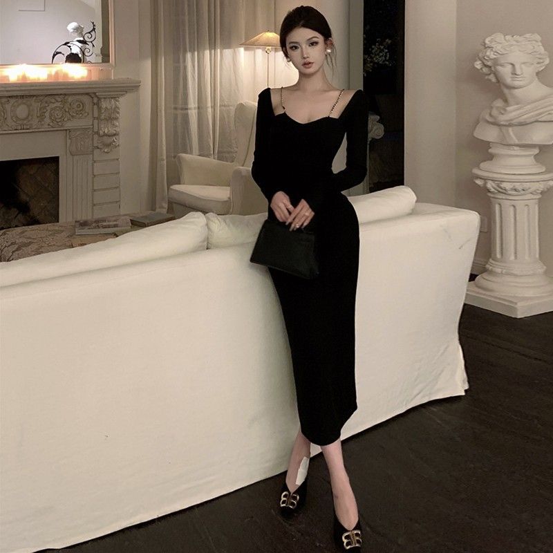 One-shoulder Celebrity Suspender Dress for Women In Spring and Autumn Pure Sexy Hip-packing Mother Long Skirt Showing Off Her Figure and Inner Skirt