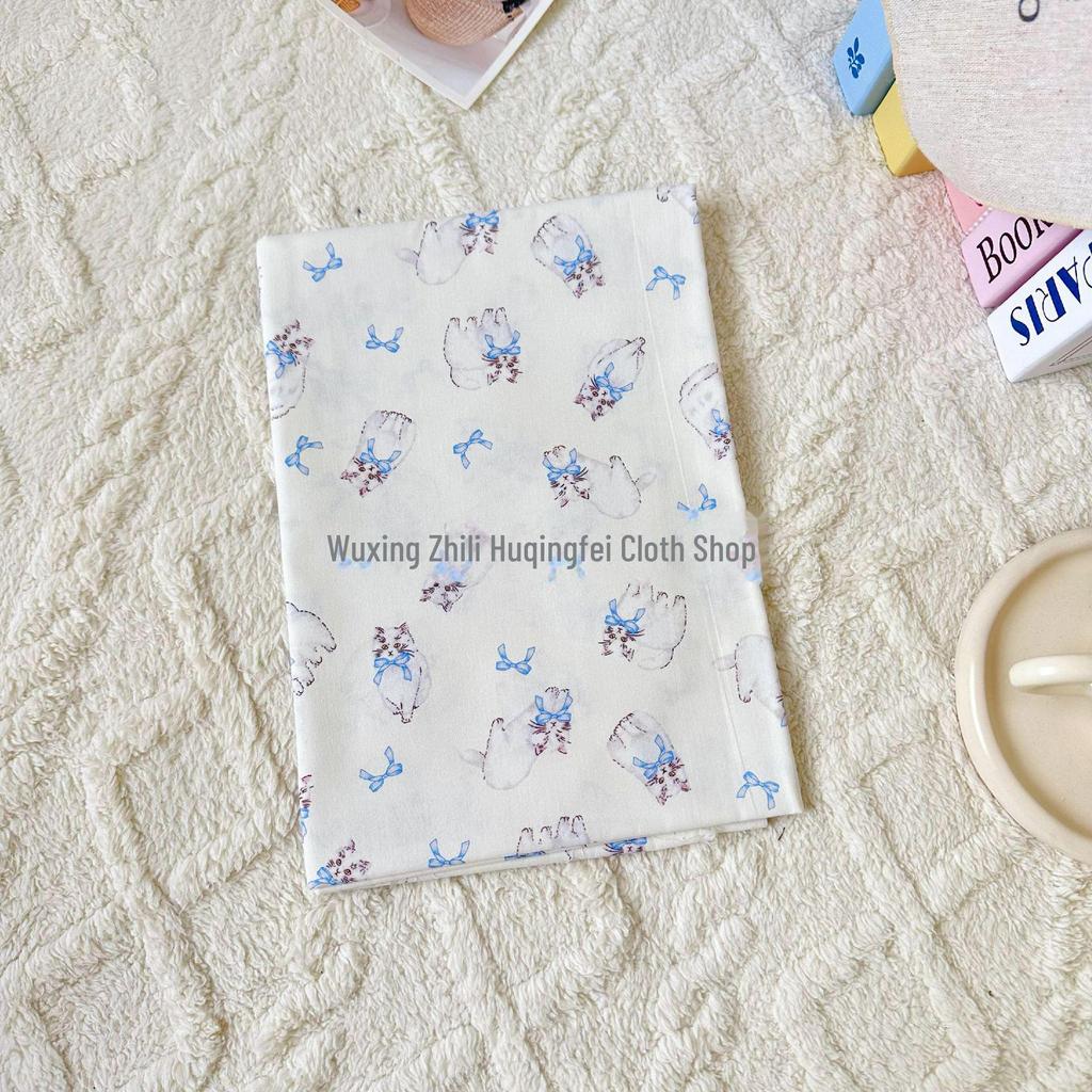 100% Cotton Korean Cat Bowknot Floral Fabric for Women's & Children's Clothing