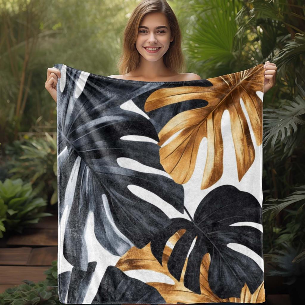 1 Stück Sdoo Flanelldecke - Retro Tropischer Monstera-Blätterdruck in Schwarz Weiß Goldgrau, Ultra-Weiche Ganzjahres-Kuscheldecke für das Sofa