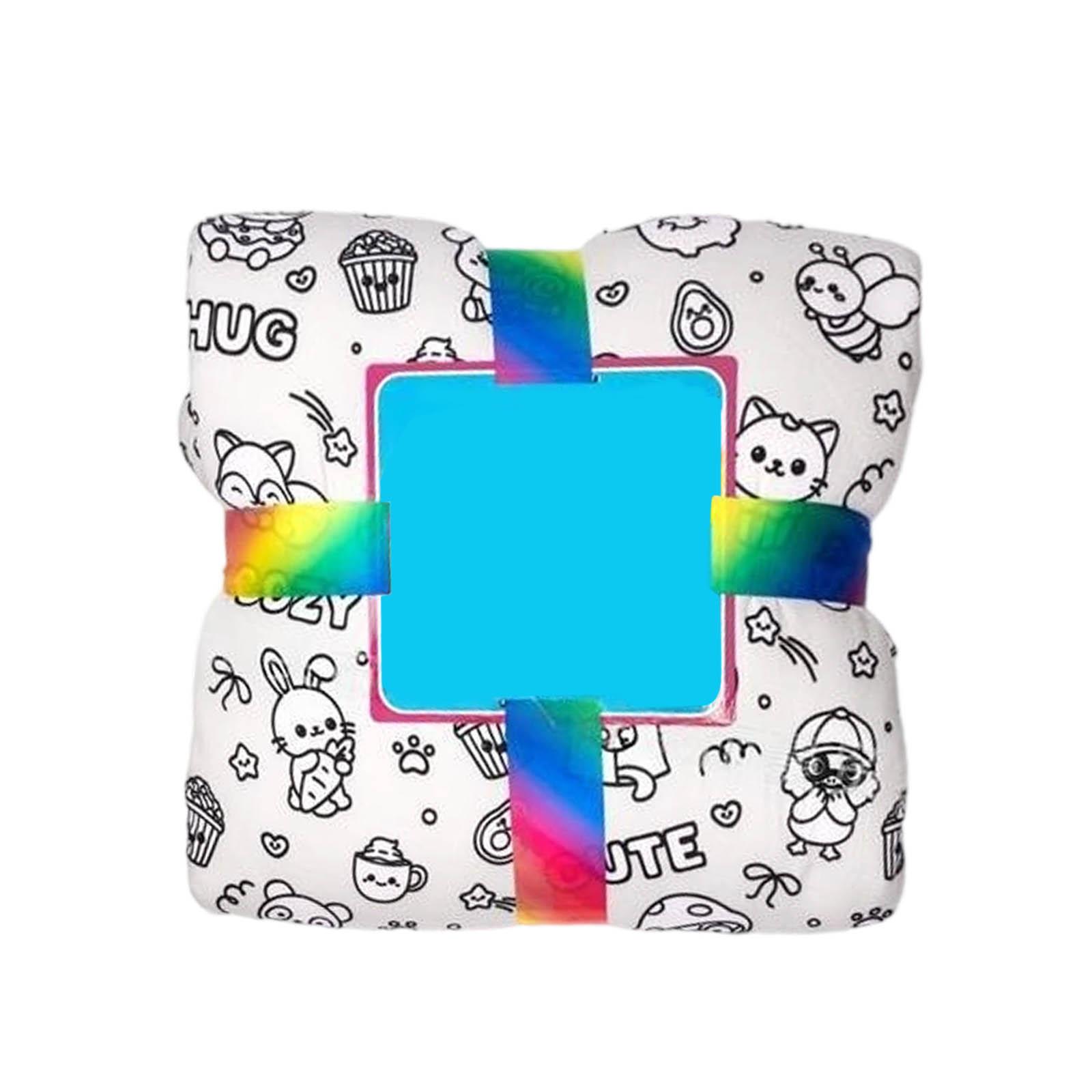 

A Coloring Blanket Hoodie With Markers To Create A Wearable Animal Print Blanket. XS білий