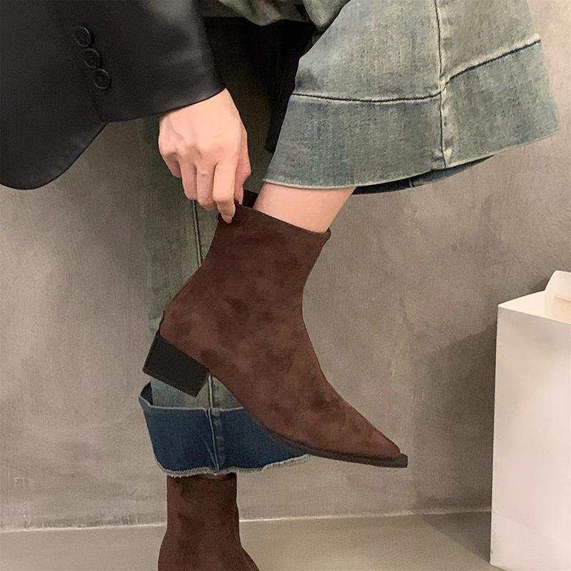 Mode 2025 Designer Leopard Damen Stiefeletten Mode Spitzschuh Kurze Stiefeletten Damen Prägnante Blockabsatz Schuhe