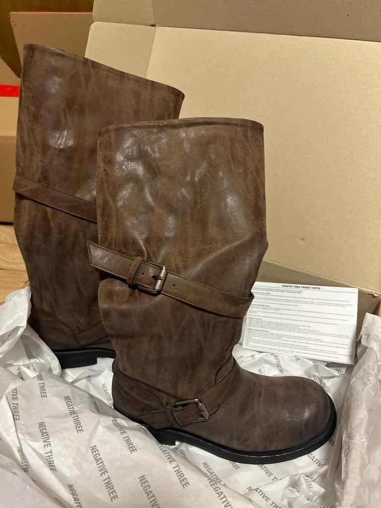 In Stock: Women's Two-Way Wear Heavy-Duty Distressed Knight Boots with Belt Buckle - Retro Style Outdoor Boots