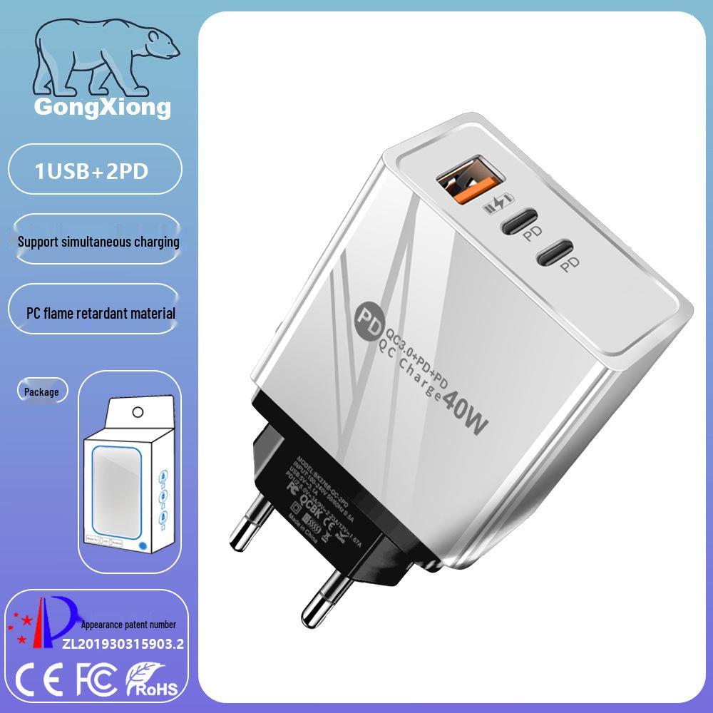 Universal Charger 1U+2PD: Compatible with US, EU, UK Standards