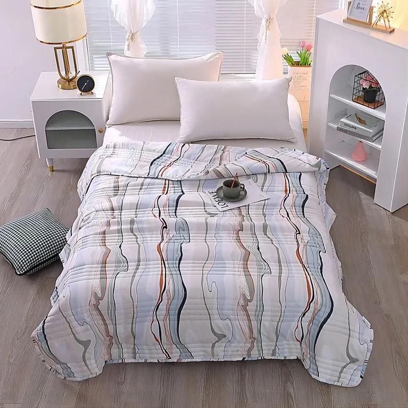 Woodpecker Breathable Summer Quilt 150 x 200 CM
