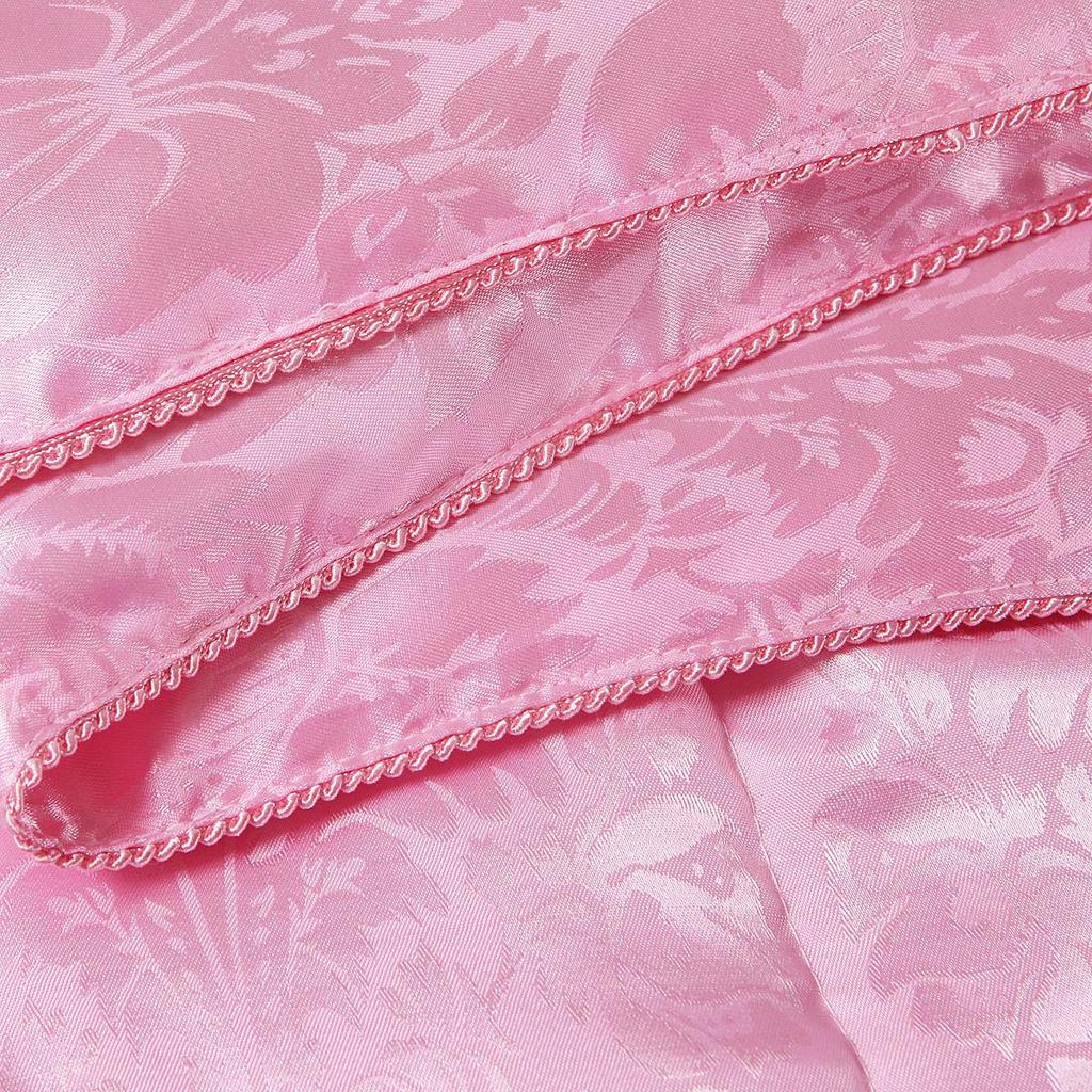 Silk Quilts, Comforters & Cotton Bedsheets for All Seasons: Ideal Company Gifts