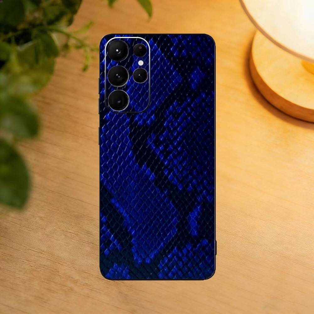 Snakeskin Pattern Art Phone Case For Samsung S25,24,23,22,30,21,10,9,Ultra,Plus,Lite Soft Black Case