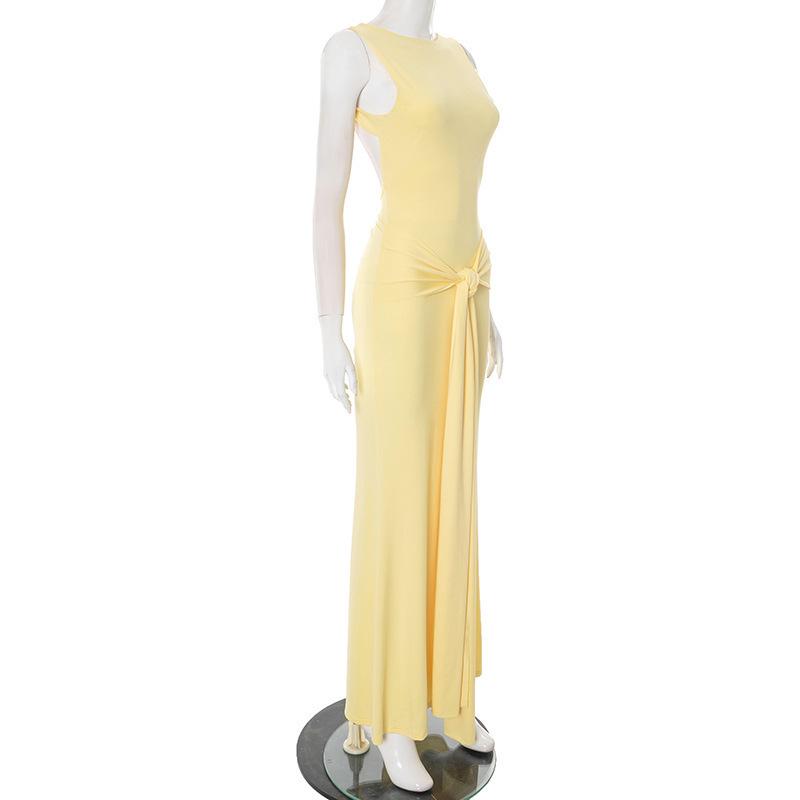 2025 European & American Autumn Slimming Backless Ribbon Dress