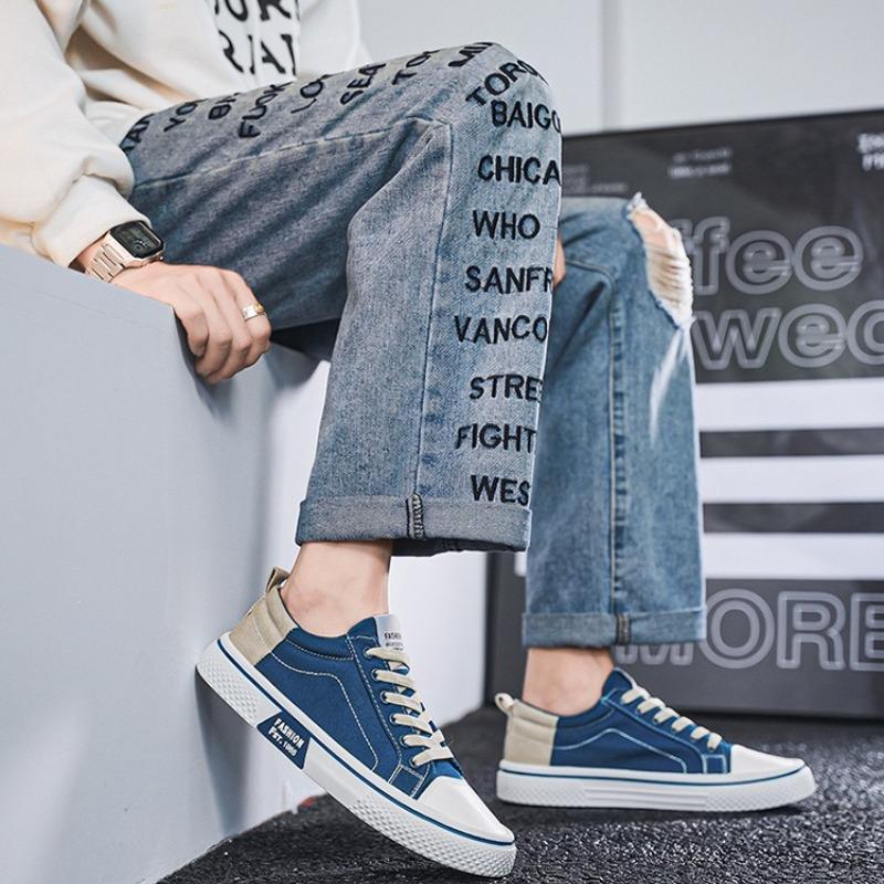 37-48 Large Size Men's Canvas Shoes Summer Breathable Versatile Casual Sneakers New Soft Sole Wear-resistant Skateboard Shoes