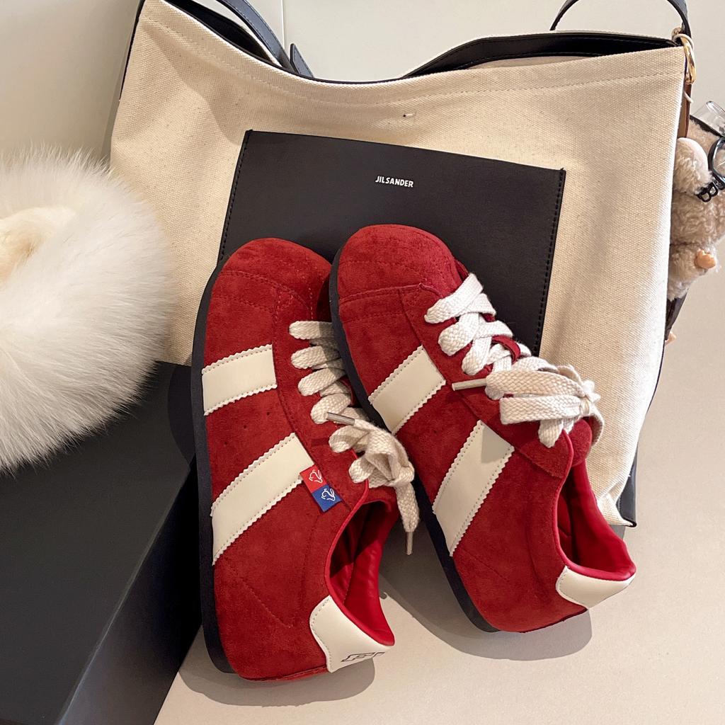 Retro Maillard color matching board shoes women's 2025 autumn new flat bottom inner height increase leisure sports Forrest Gump training shoes