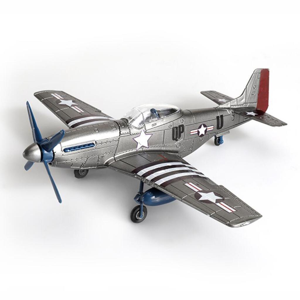 Authentic WWII P-51 Aircraft Assembly Model Kit 1 48 Scale Collectors 4D Plastic