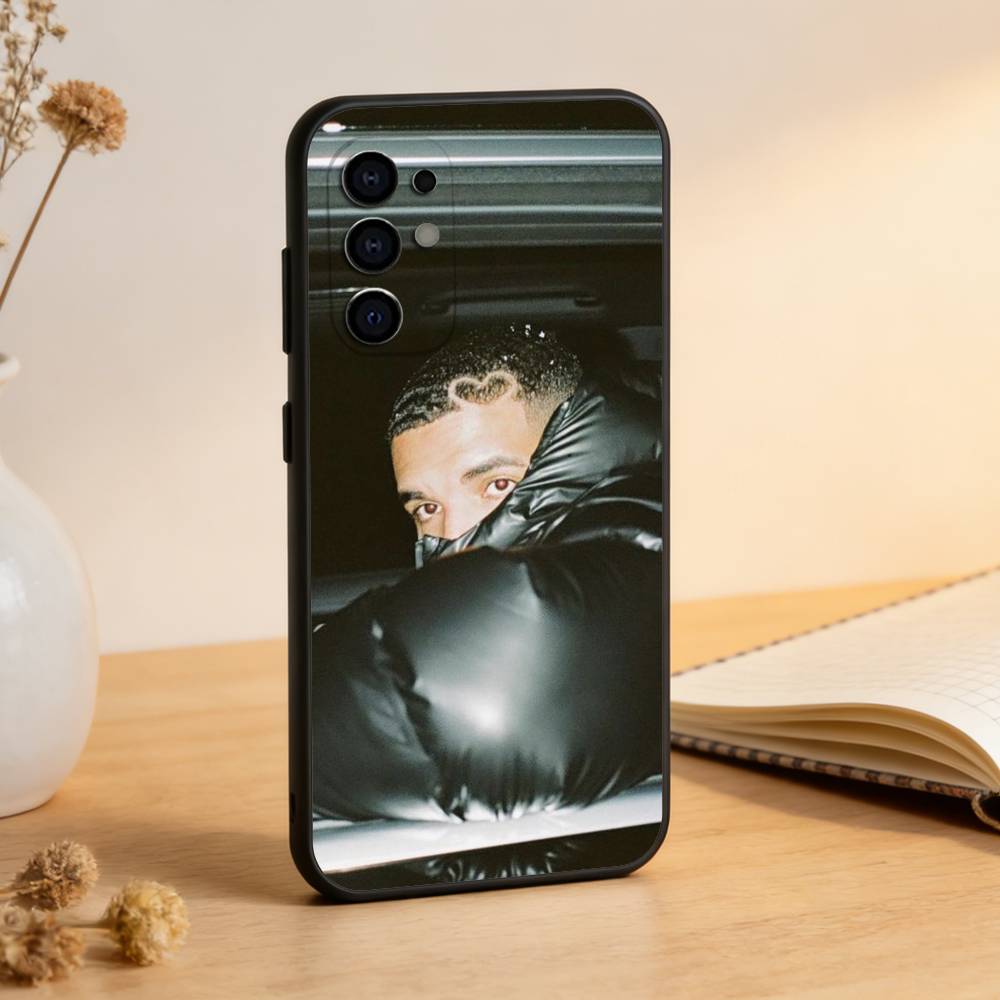 

Singer Rapper D-Drake Phone Case For Samsung S25,S24,S21,S22,S23,S30,Ultra,S20,Plus,Fe,Lite,Note,10,Black Cover Samsung S24