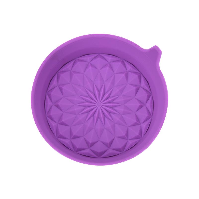 Silicone Rhombus Car Cup Holder Mat: Non-Slip and Heat-Resistant Coaster