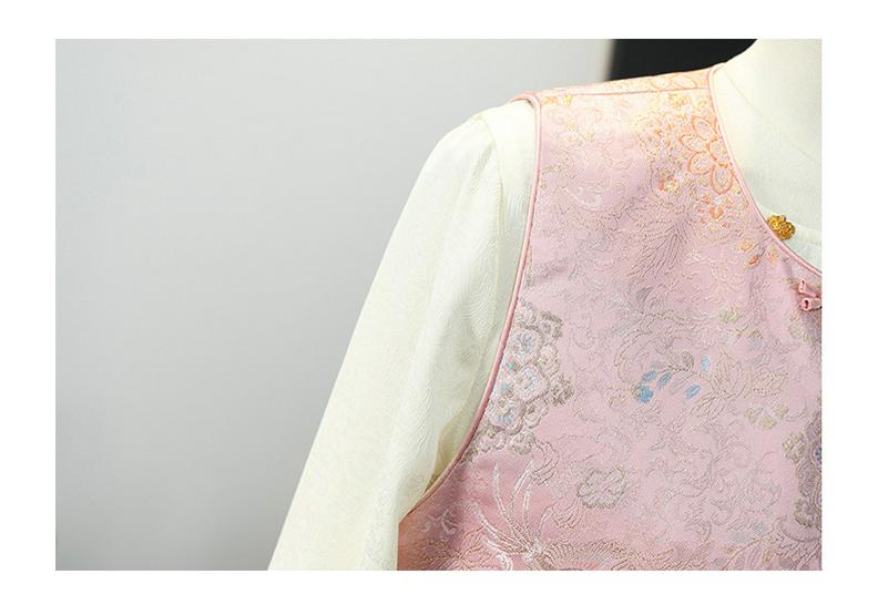 Chinese Style Sleeveless Embroidered Vest for Middle-Aged and Elderly Women