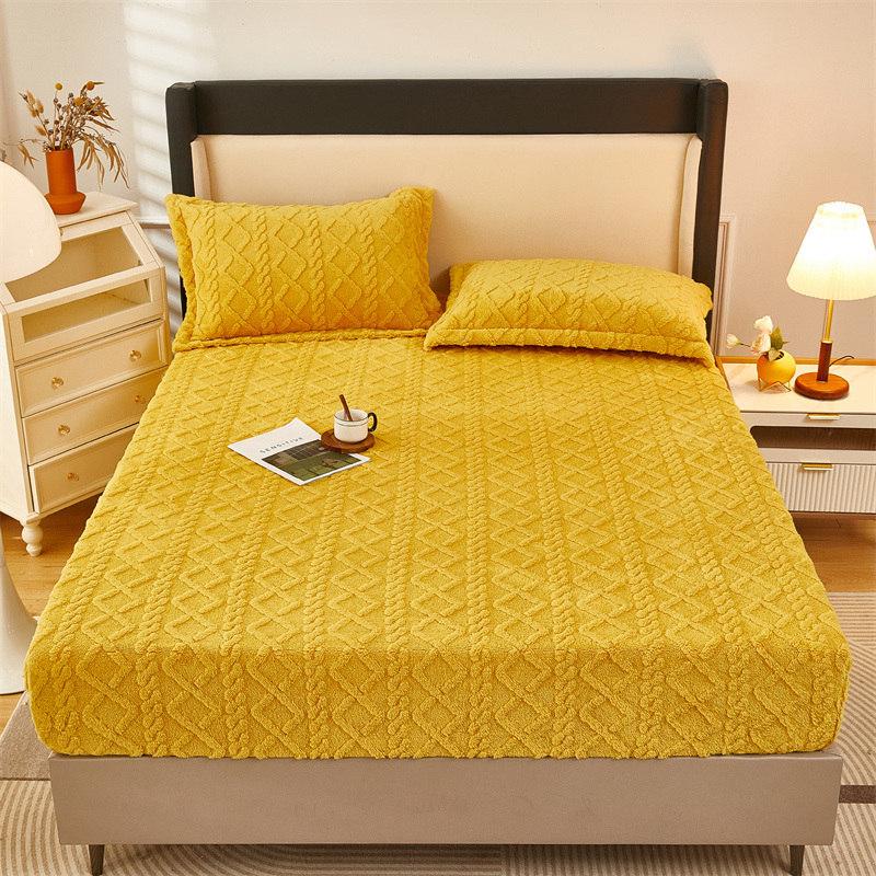 Winter Warm Bed Sheet Yellow Color Taff Velvet Fleece Bed Linen Single Plush drap de lit 2 personnes Thick Bed Cover