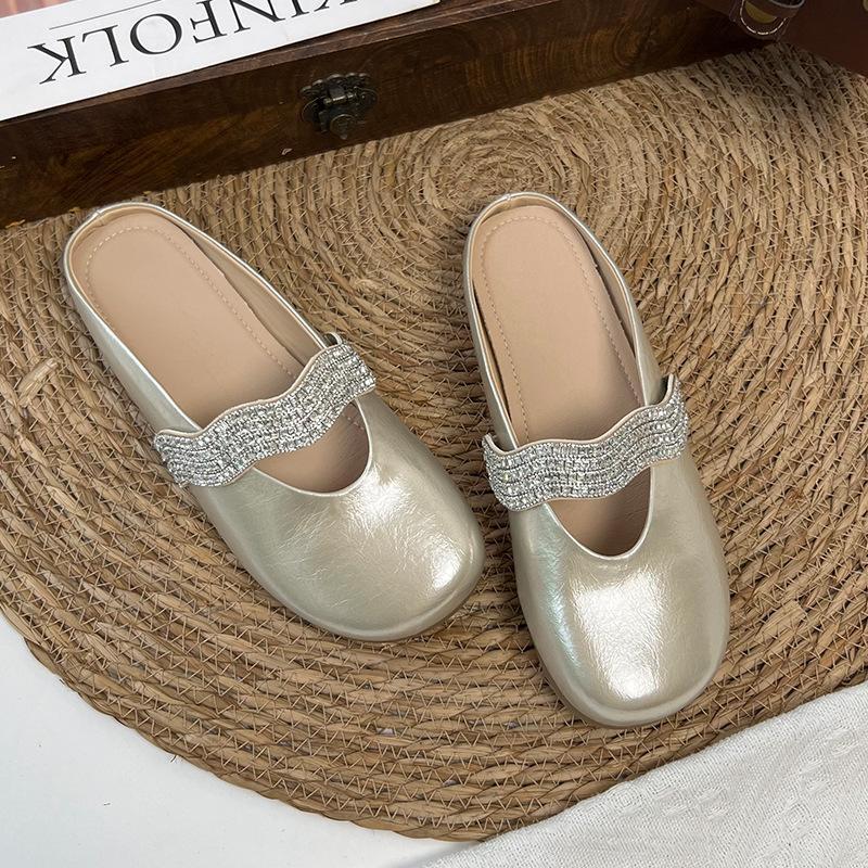 

Hot Diamond Baotou Muller Tug New Women s Summer Flat Lazy Outdoor Wear Casual Versatile Mary Jane Half Slippers 40 шампанського