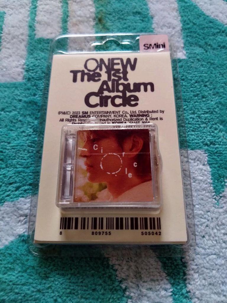 [USED] ONEW The 1st Album Circle All 4 types with bonus