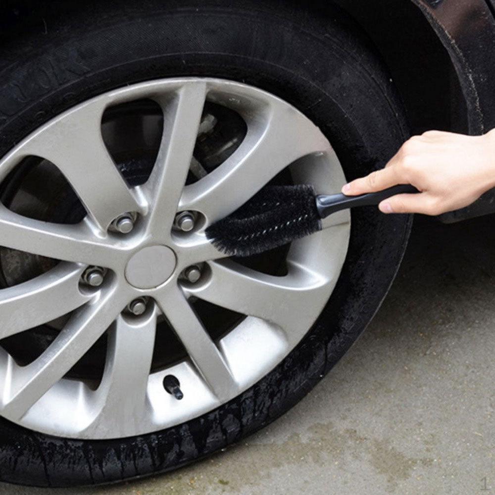 

Handheld Wheel Rim Hub Clean Brush