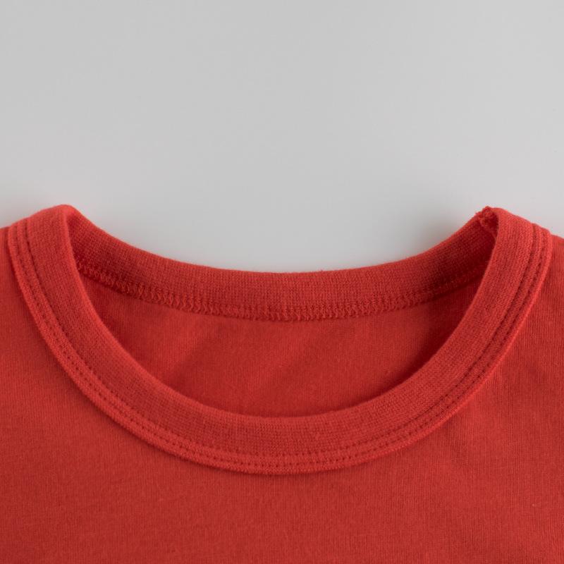 2022 Barnkläder Kortärmad T-shirt för barn T-shirt med bottentröja Man Babykläder Tecknad dinosaurie