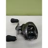Used SHIMANO 20 METANIUM XG (left) Bait Reel