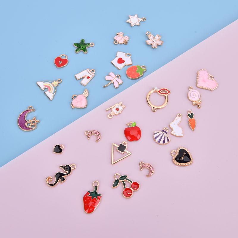 100Pcs Different Styles Mix Size Color Alloy Metal Drop Oil Charms Gold Pendant