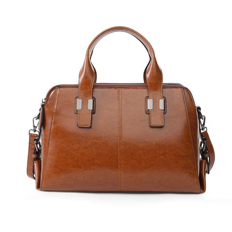 Women's Handbag New Fashion Locomotive Bag Simple Large-capacity Commuter Bag Premium Shoulder Tote Bag