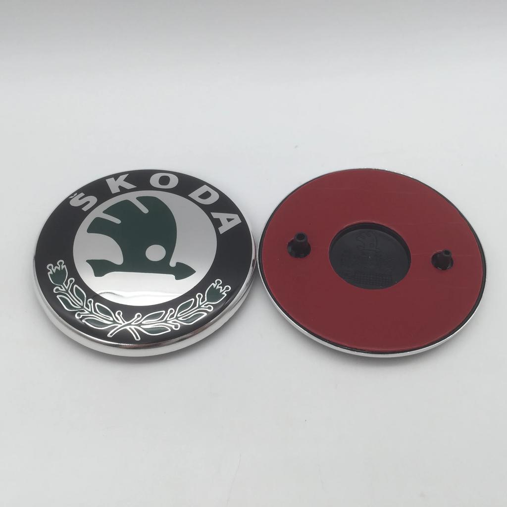 Samolepka na auto 2026 Horká 1ks 3D 88mm 79mm pro auto SKODA Přední mřížka Kapota Zadní nárazník Kufr Samolepka Znak