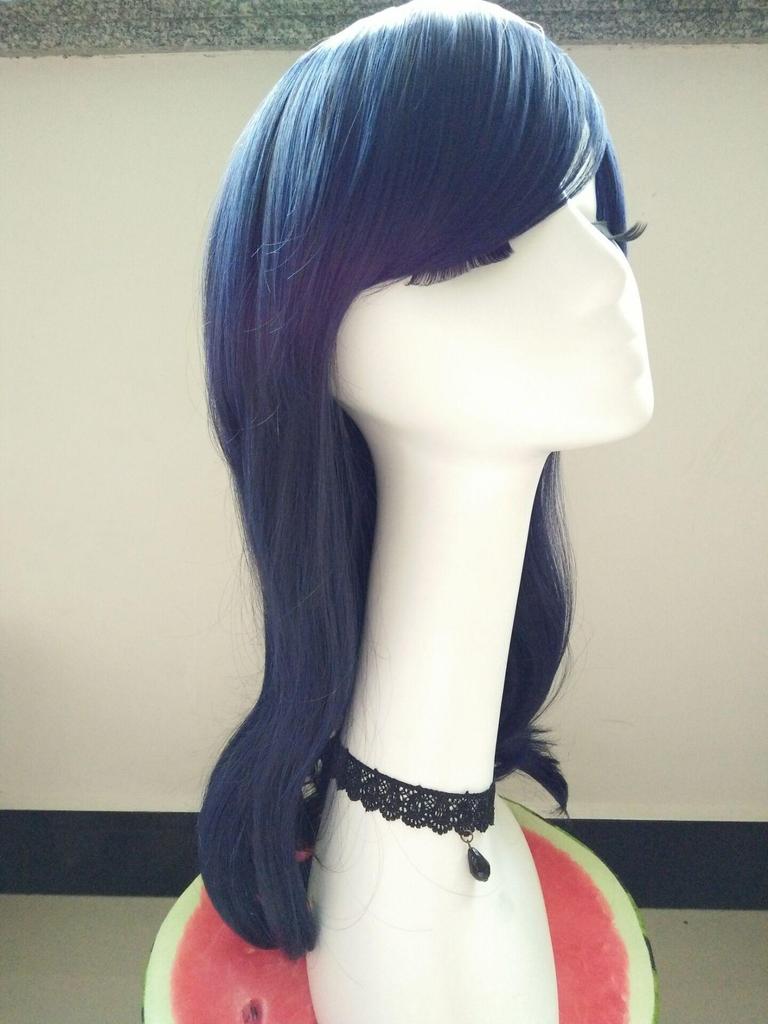 Brazilské vlasy Afroamerické vlasy Paruka Dlouhá vlnitá černá Kudrnatá paruka (Barva: Black&Blue)