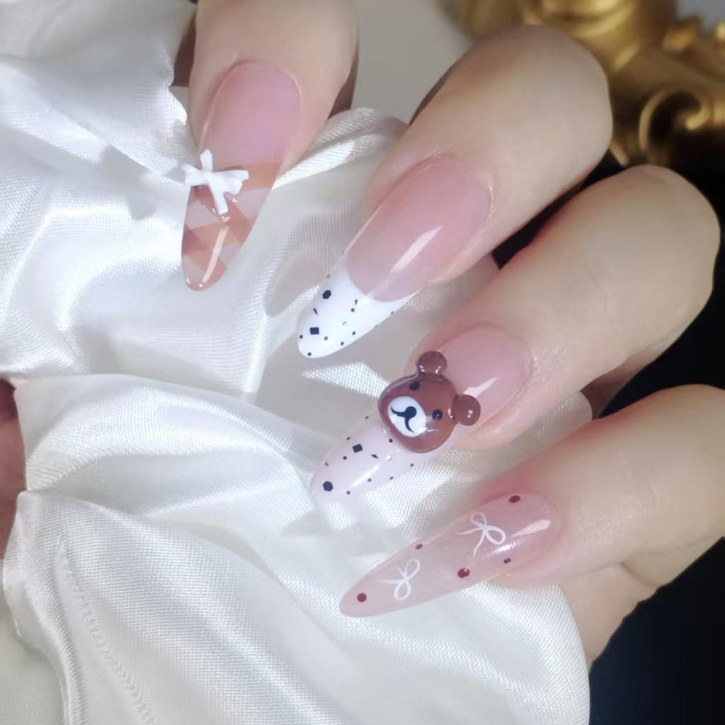 Korean Style 3D Caramel Bear Plaid Cat Eye Nails with Polka Dot Bow for Autumn/Winter Medium